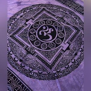 Gorgeous Vintage Gypsy Rose OM Tapestry Coverlet Purple Tie Die